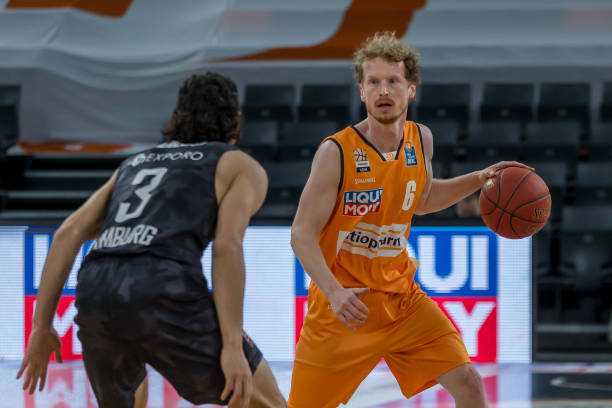 台都能轻松 台都能轻松