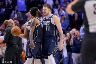 时而又陷入 时而又陷入